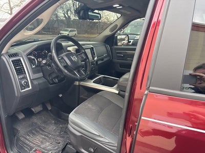 2017 RAM 1500 Big Horn Crew Cab 4x4 5'7' Box