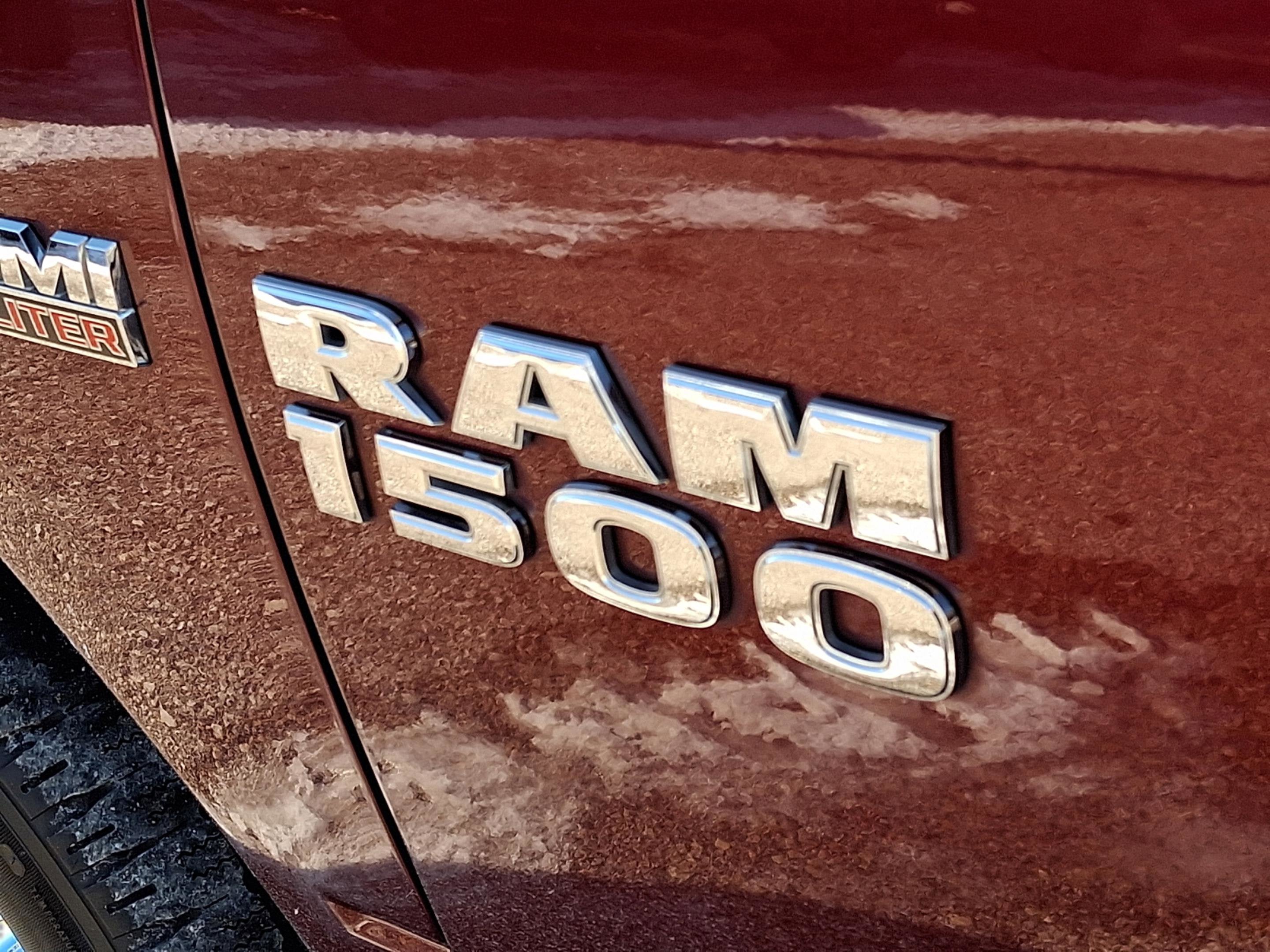 2017 RAM 1500 Big Horn Crew Cab 4x4 5'7' Box