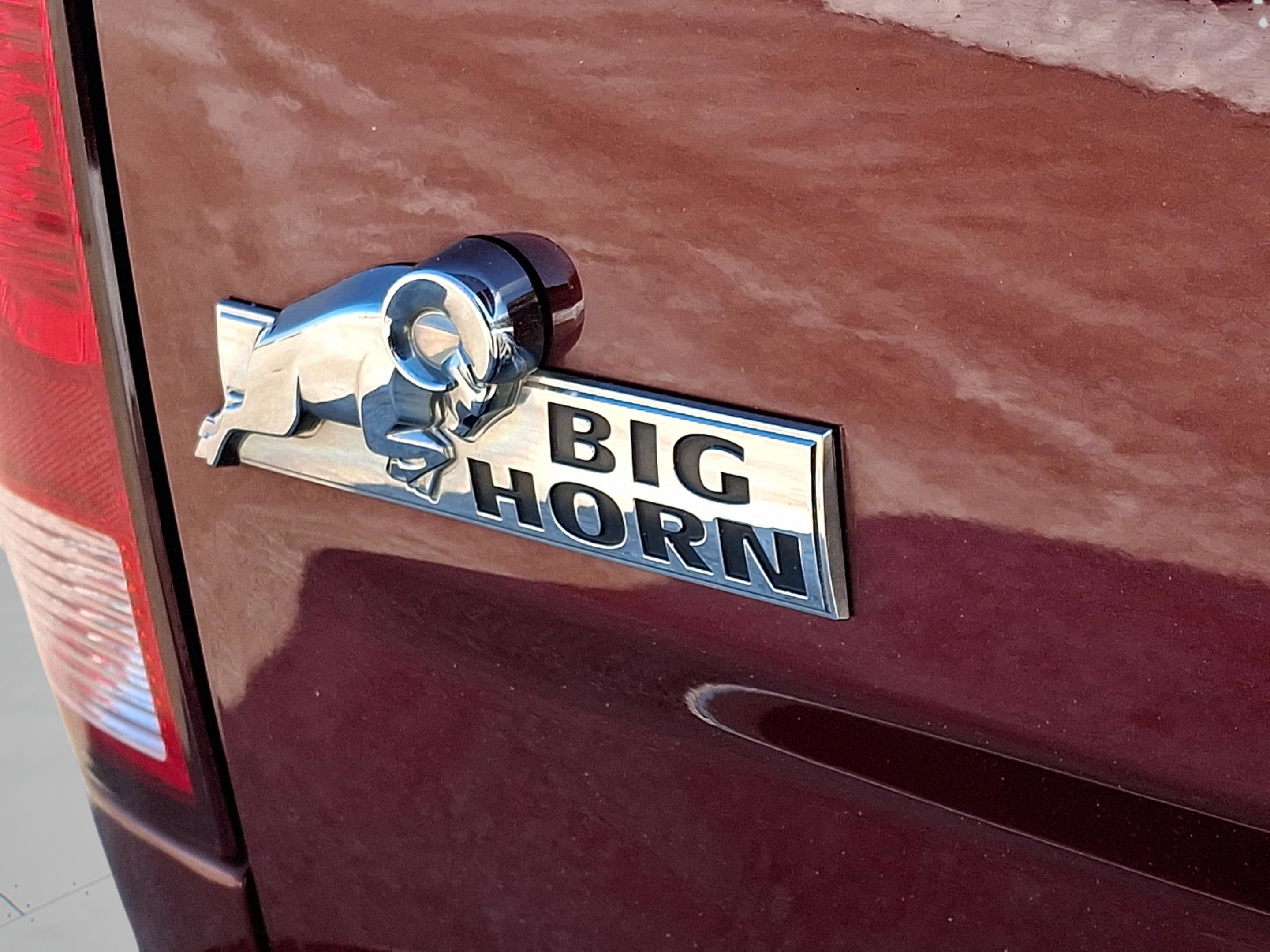 2017 RAM 1500 Big Horn Crew Cab 4x4 5'7' Box