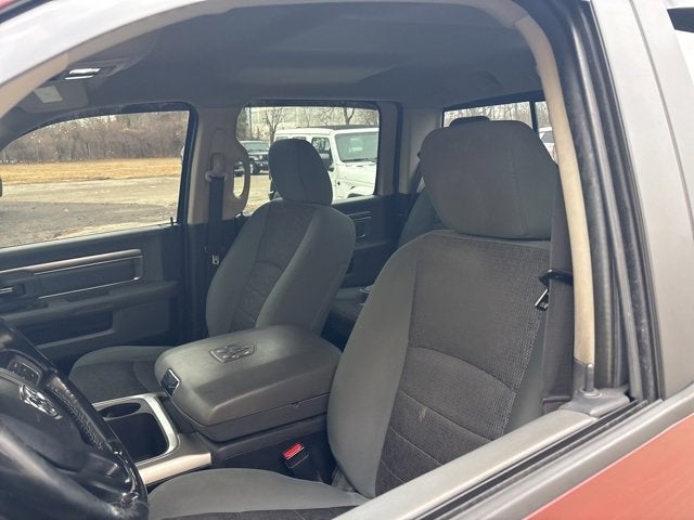 2017 RAM 1500 Big Horn Crew Cab 4x4 5'7' Box