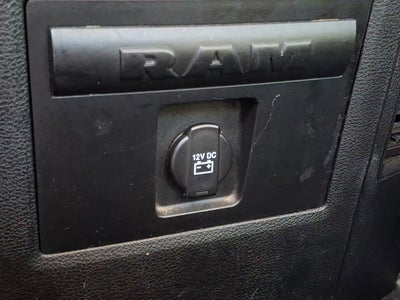 2018 RAM 1500 Big Horn Crew Cab 4x4 5'7' Box