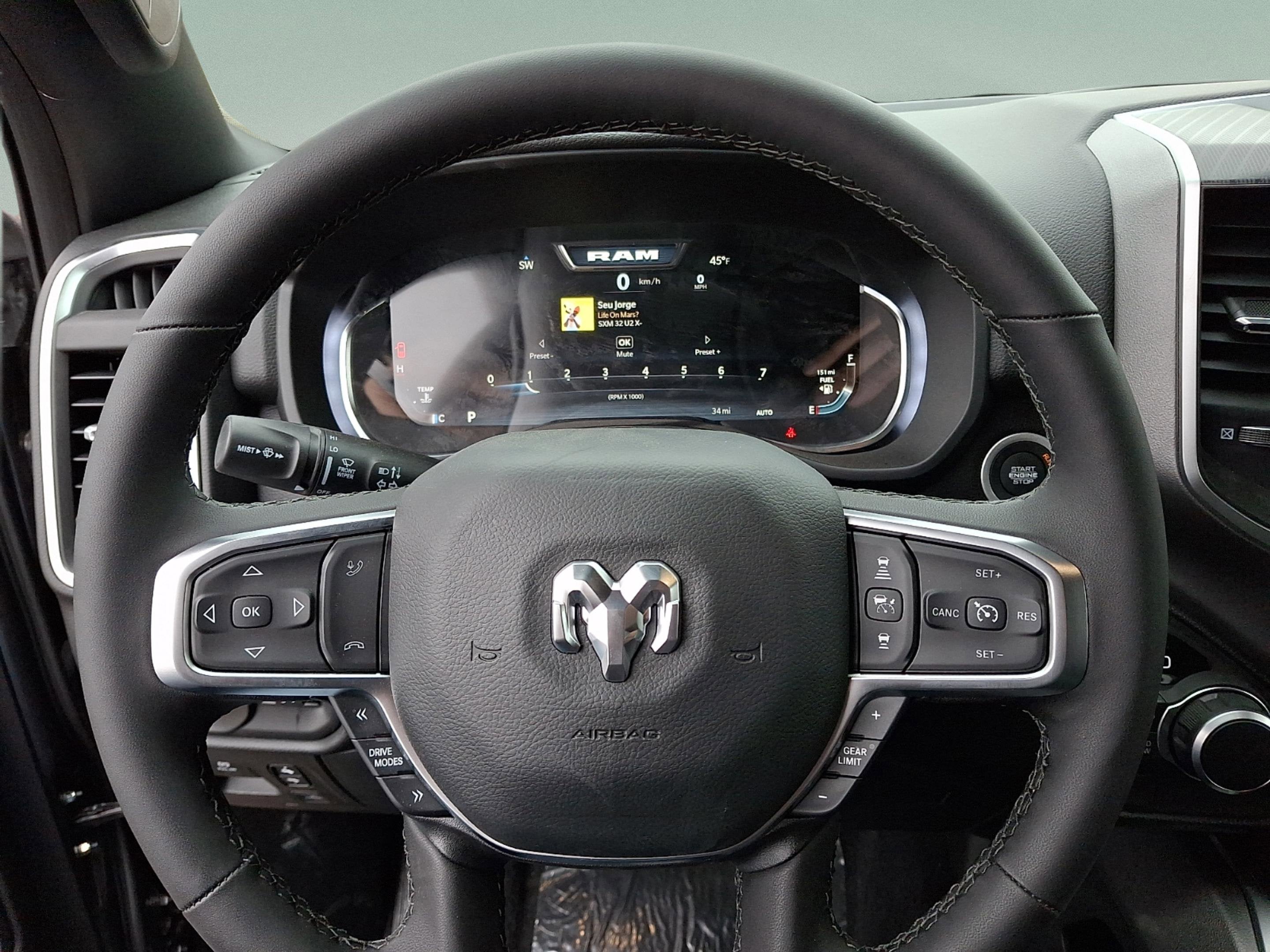 2026 RAM Ram 1500 RAM 1500 BIG HORN CREW CAB 4X4 5'7' BOX