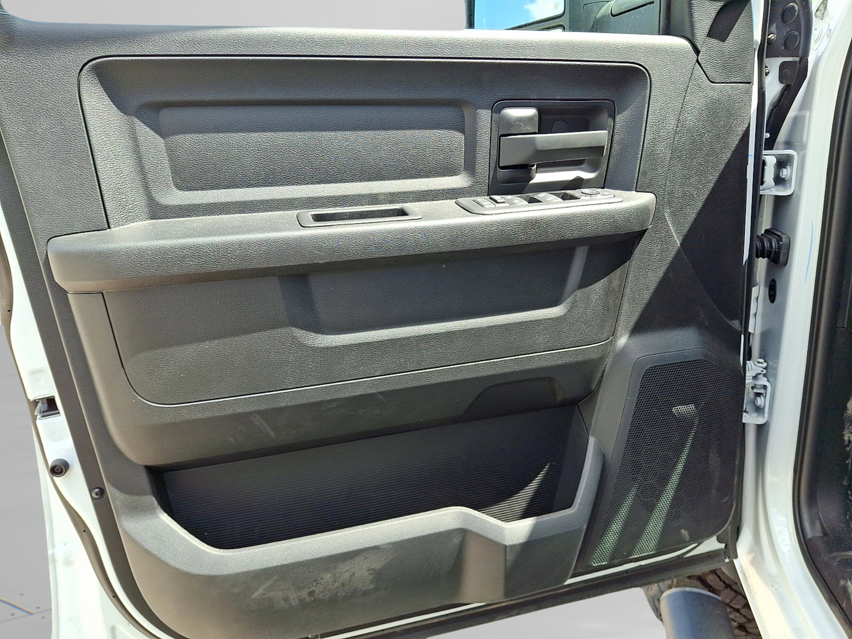 2026 RAM Ram 2500 RAM 2500 WARLOCK CREW CAB 4X4 6'4' BOX