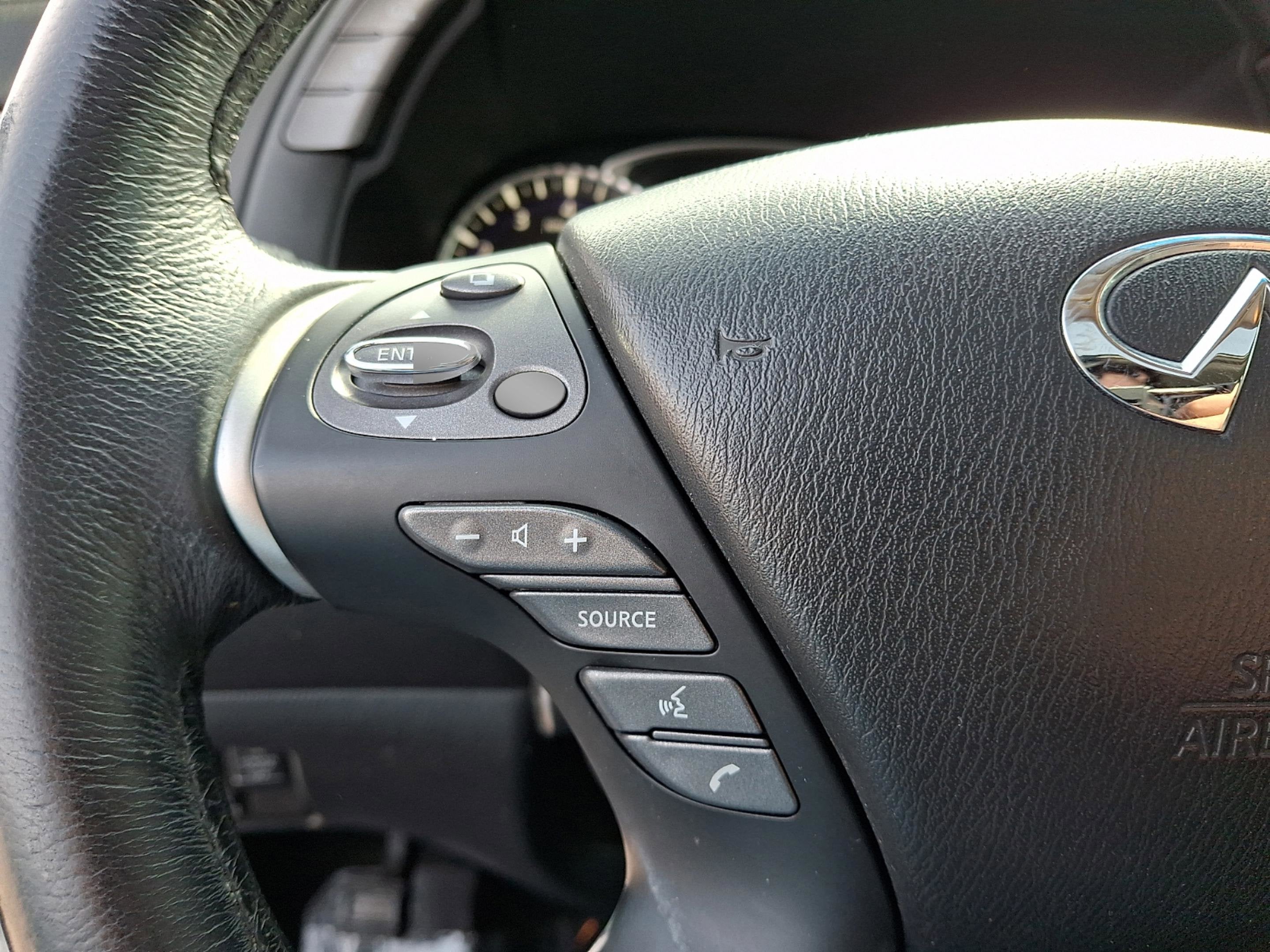 2015 INFINITI QX60 Base