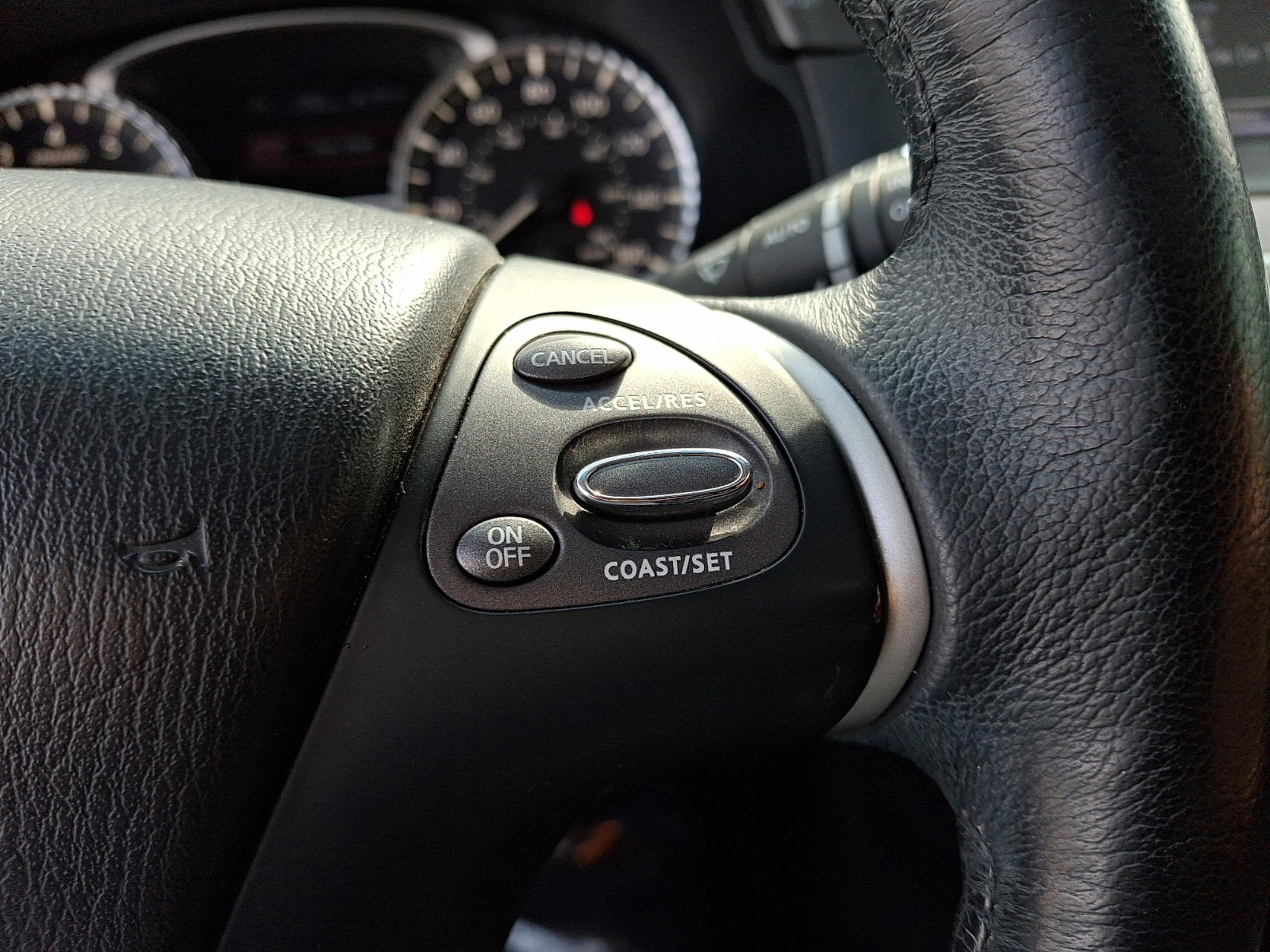 2015 INFINITI QX60 Base