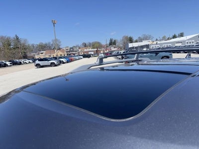 2022 Nissan Pathfinder Platinum 4WD