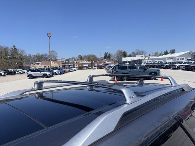 2022 Nissan Pathfinder Platinum 4WD