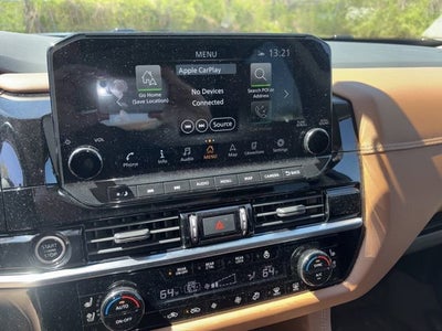 2022 Nissan Pathfinder Platinum 4WD