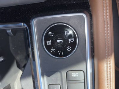 2022 Nissan Pathfinder Platinum 4WD