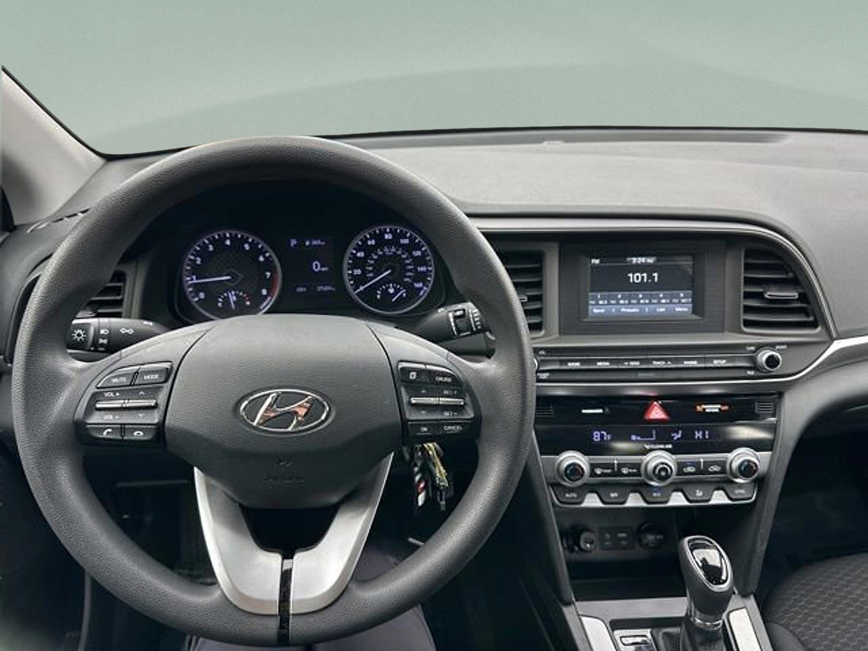 2020 Hyundai Elantra SE