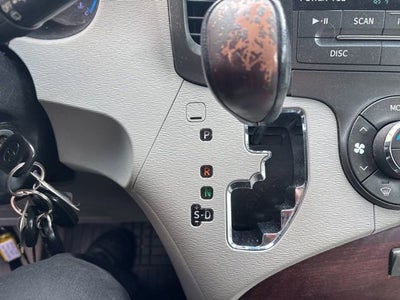2013 Toyota Sienna XLE