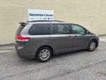 2013 Toyota Sienna XLE