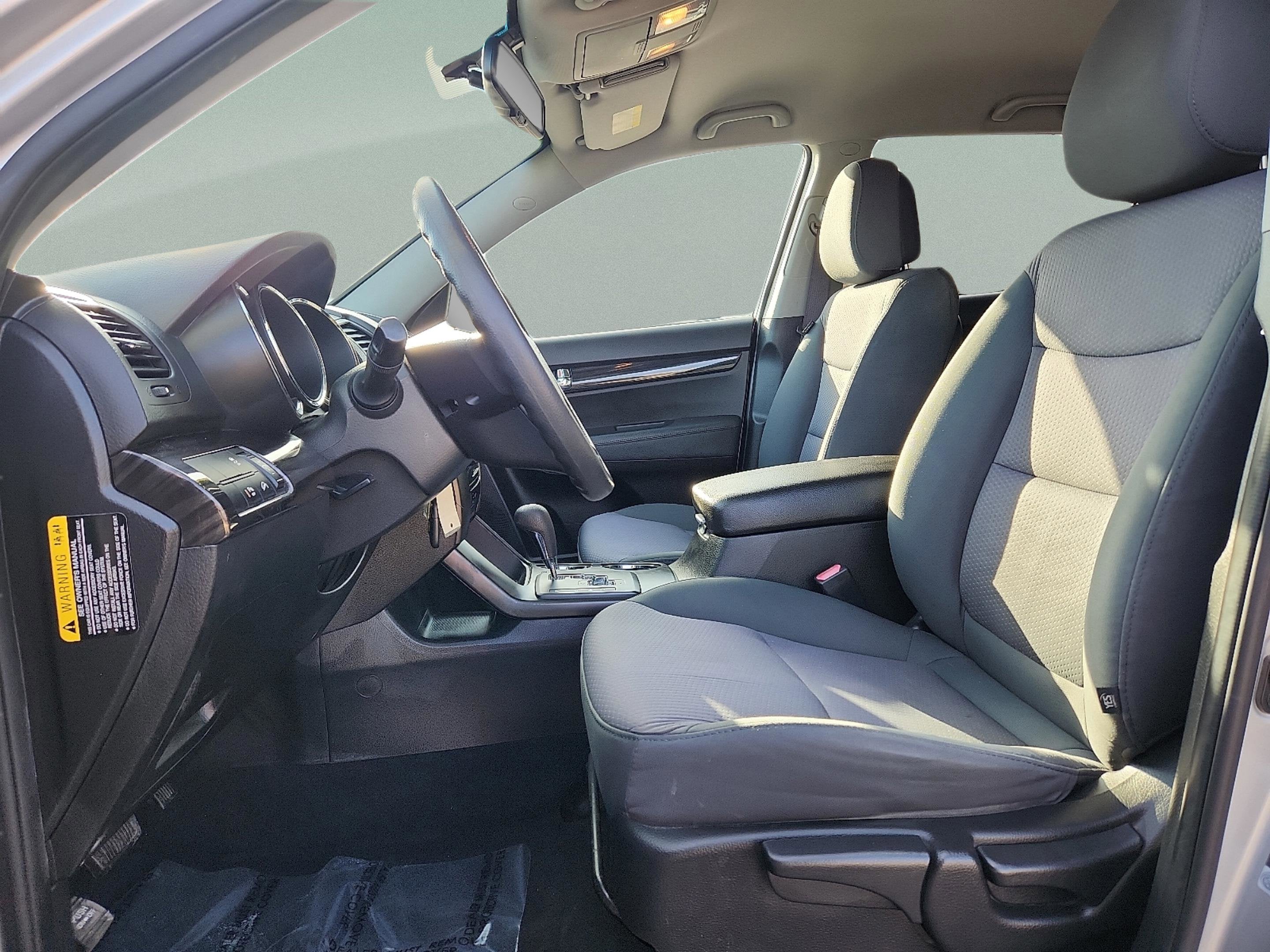 2013 Kia Sorento LX V6