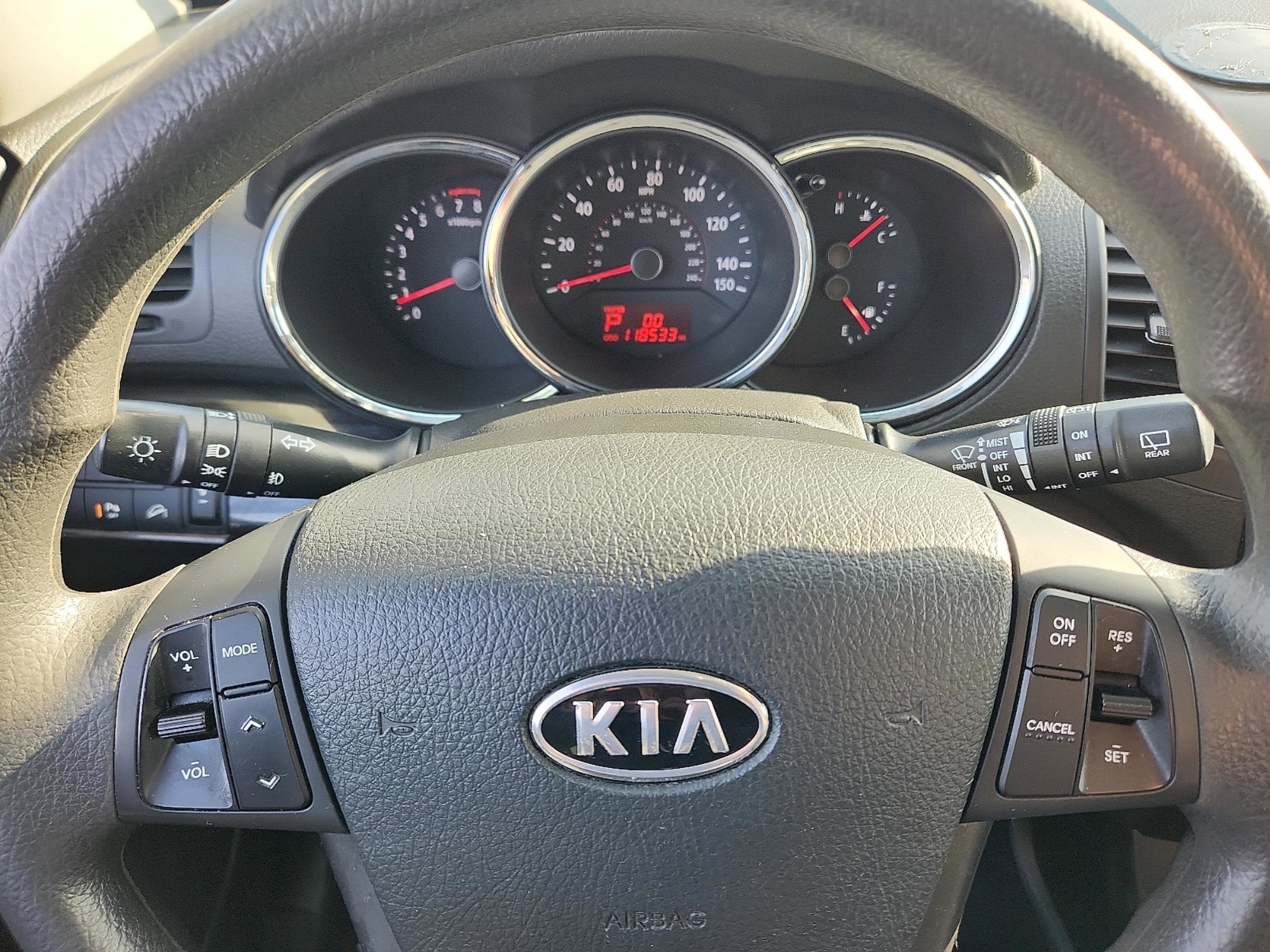 2013 Kia Sorento LX V6