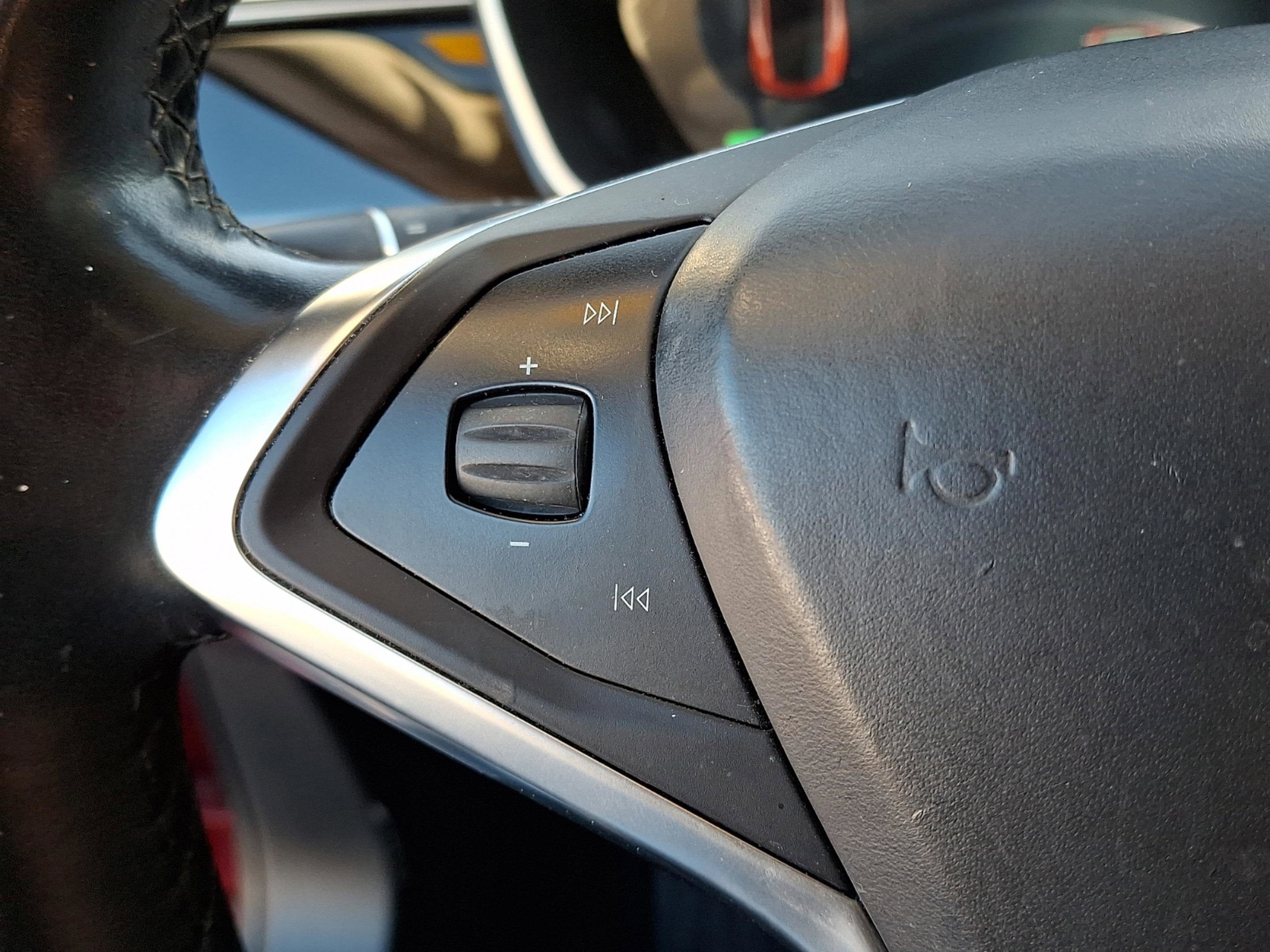 2016 Tesla Model S Base