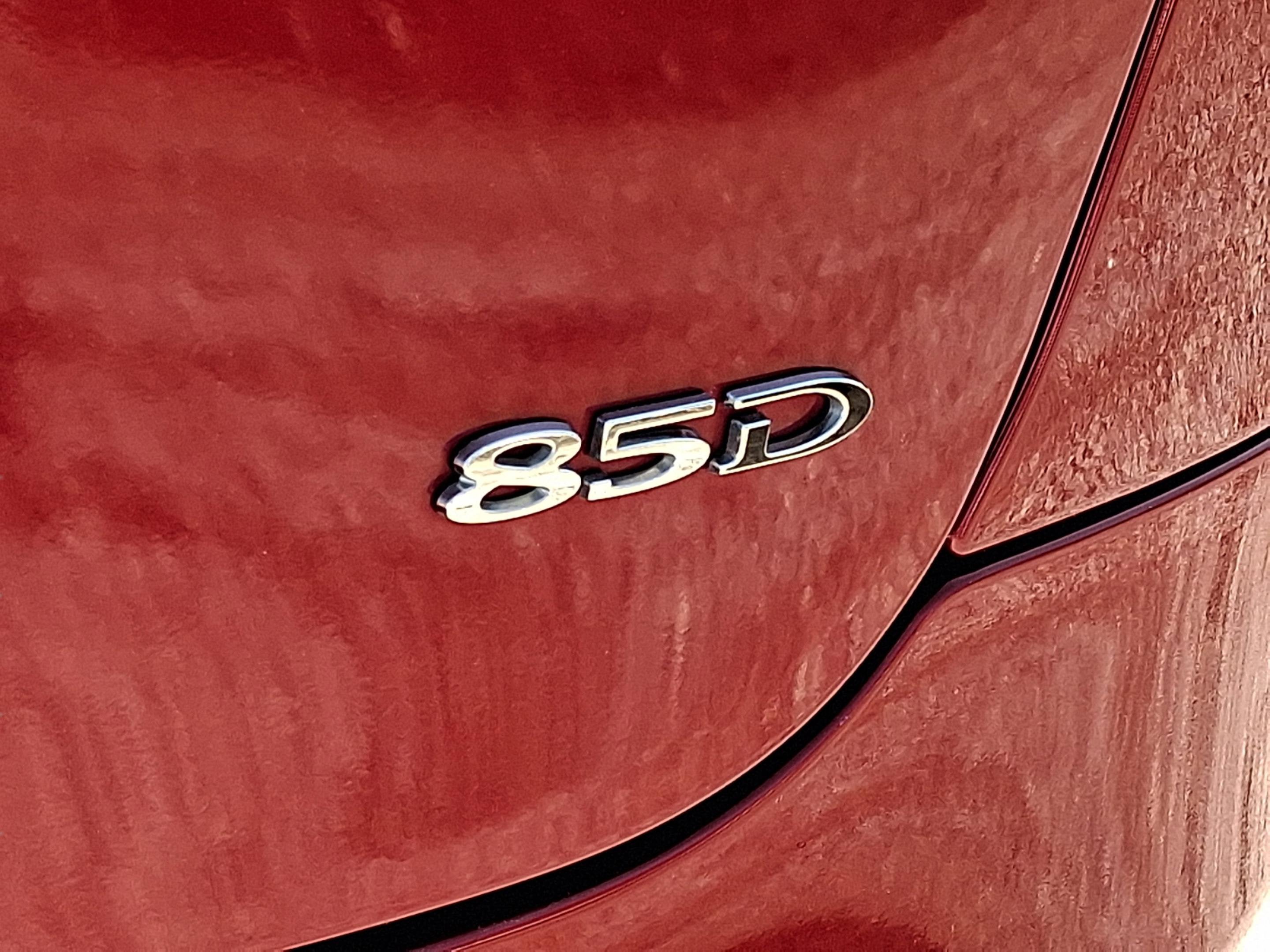 2016 Tesla Model S Base