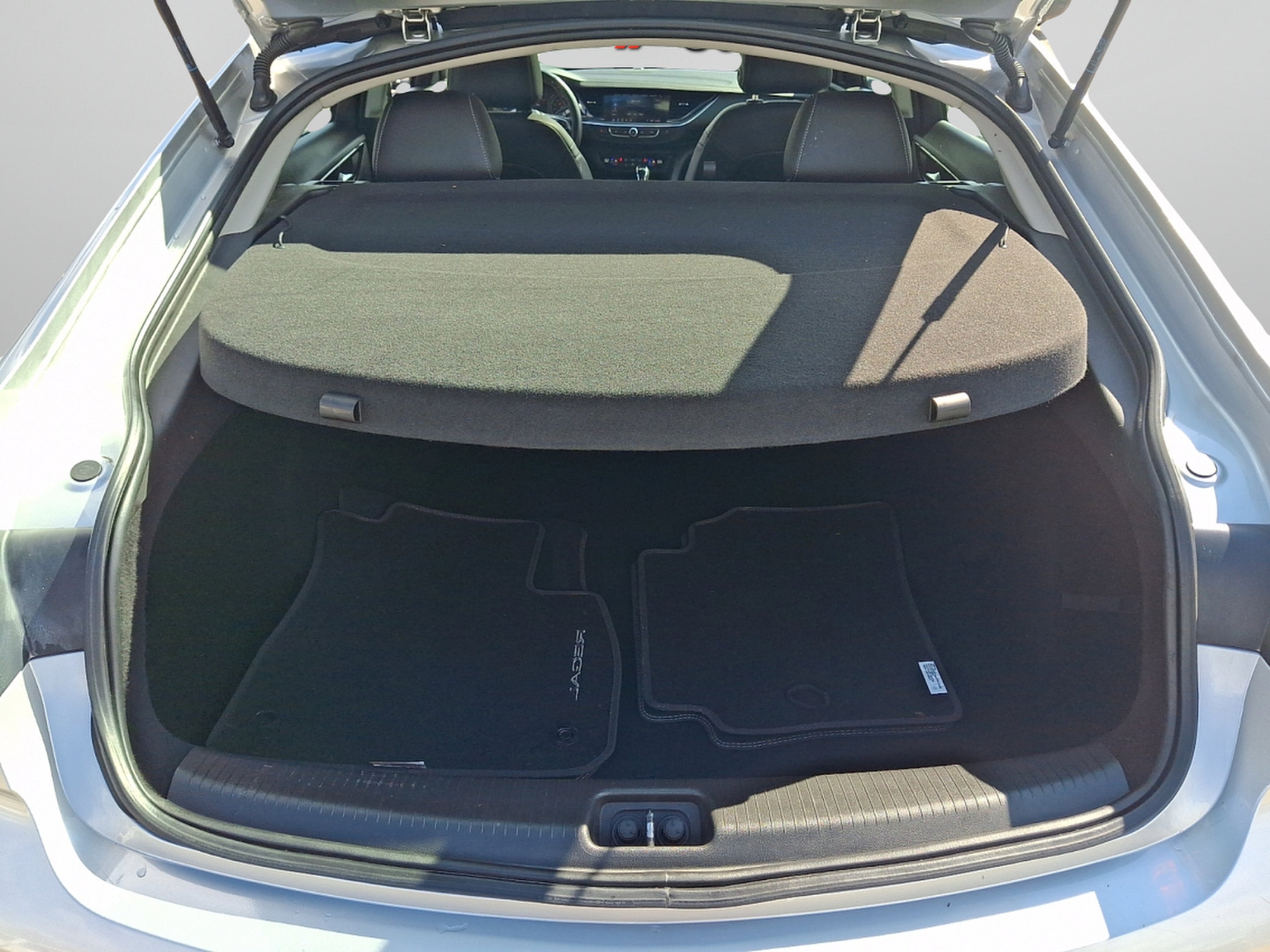 2019 Buick Regal Sportback AWD Essence