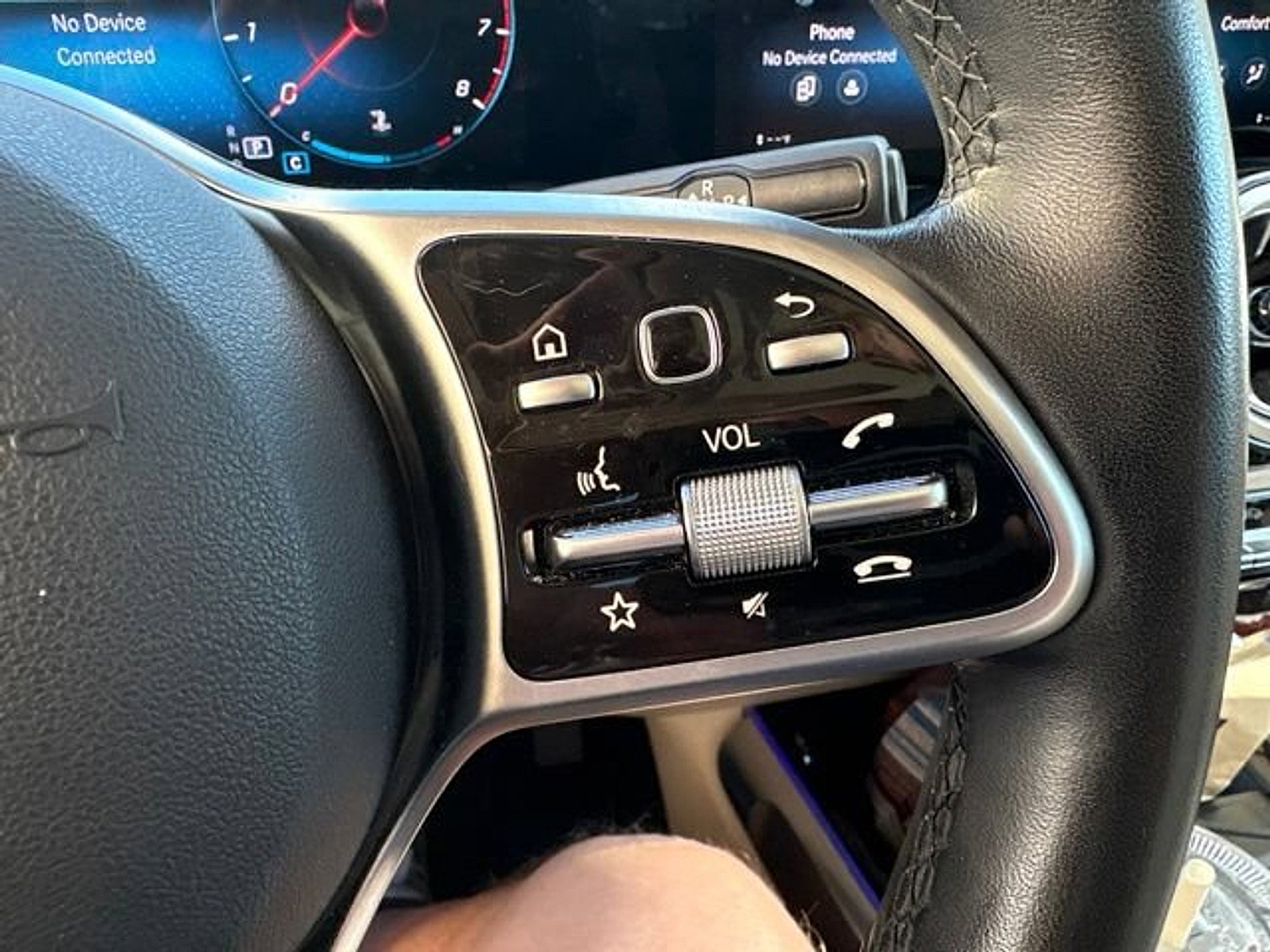 2023 Mercedes-Benz GLB 250 4MATIC®