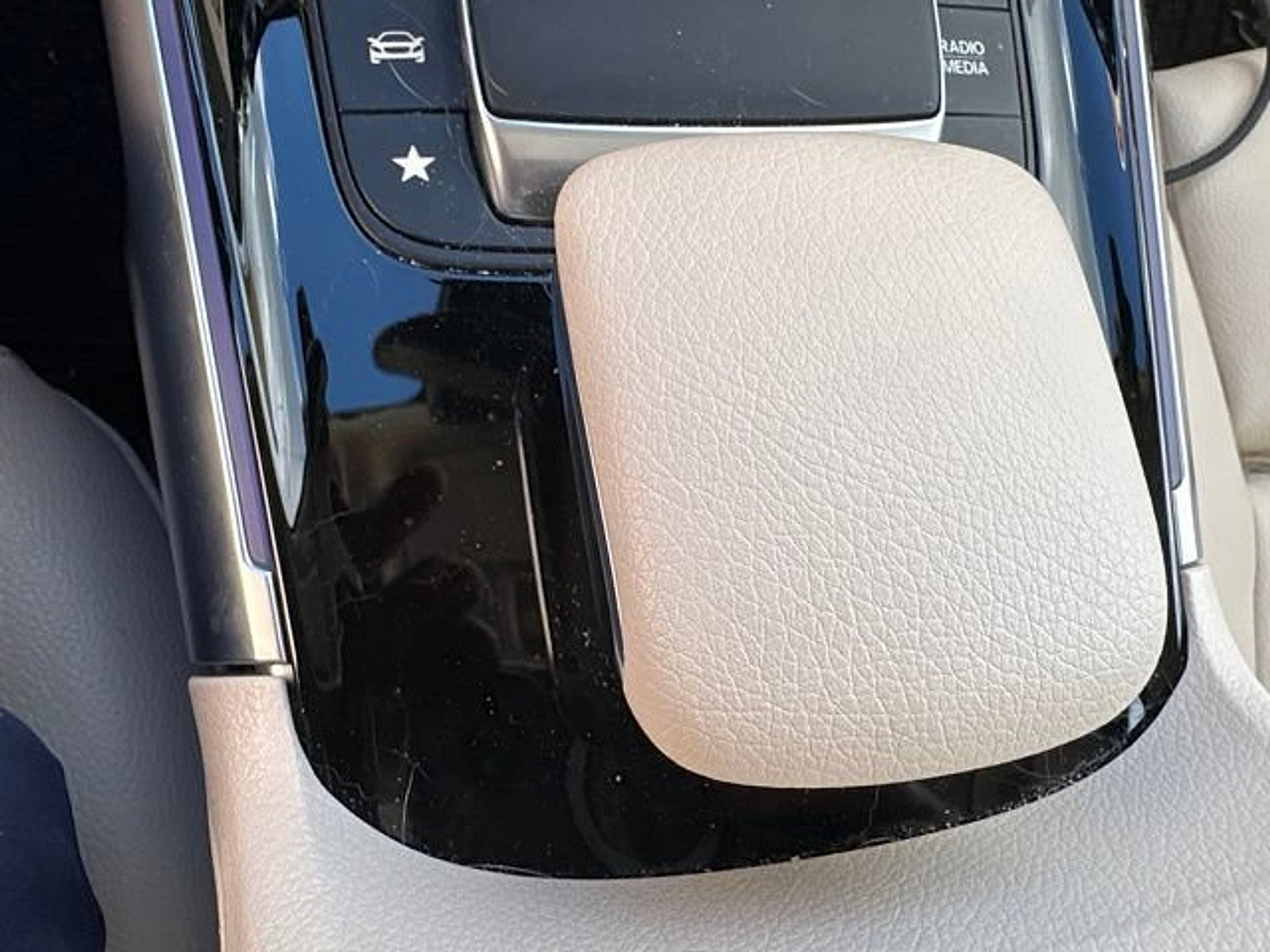 2023 Mercedes-Benz GLB 250 4MATIC®