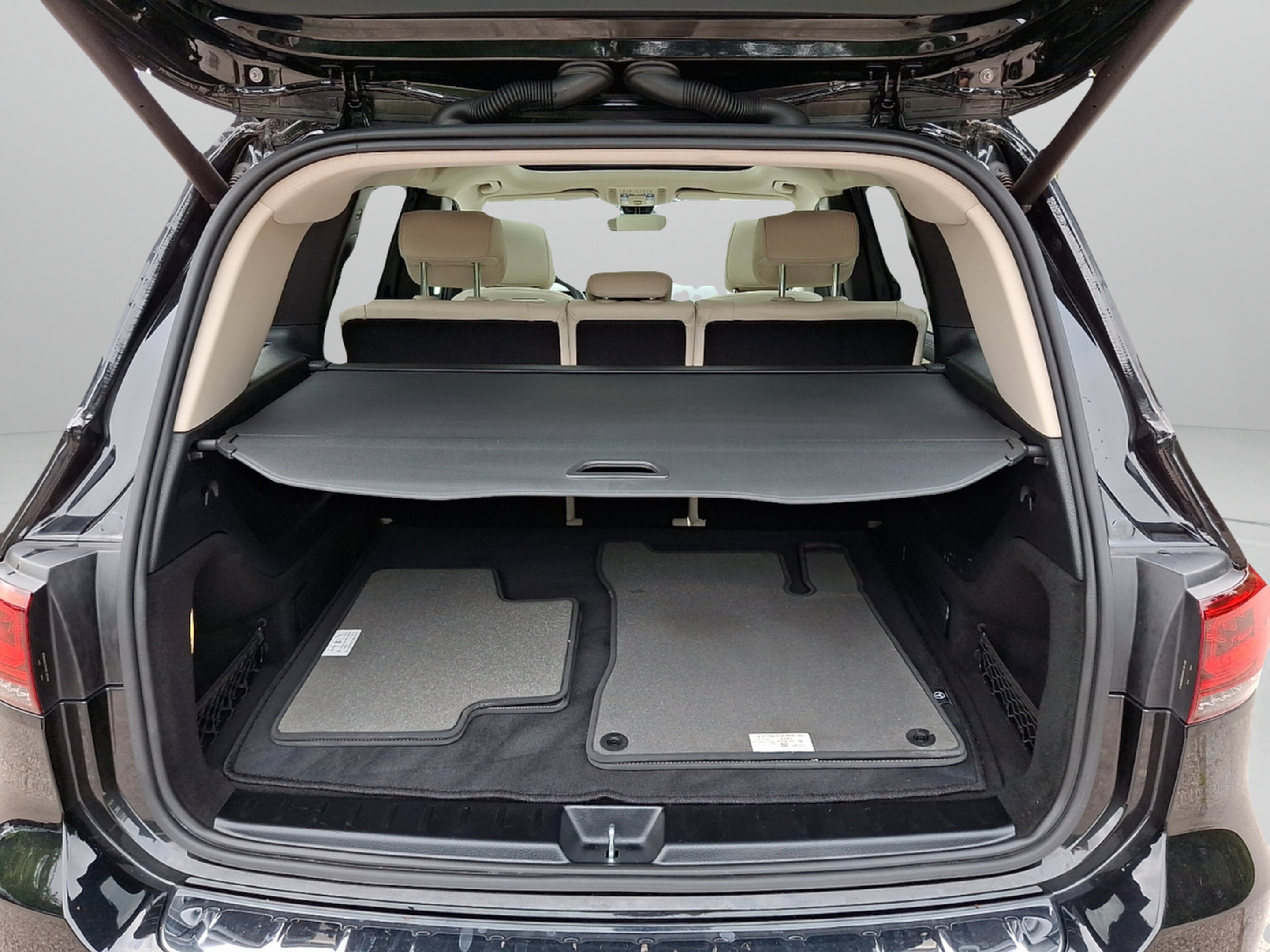 2023 Mercedes-Benz GLB 250 4MATIC®