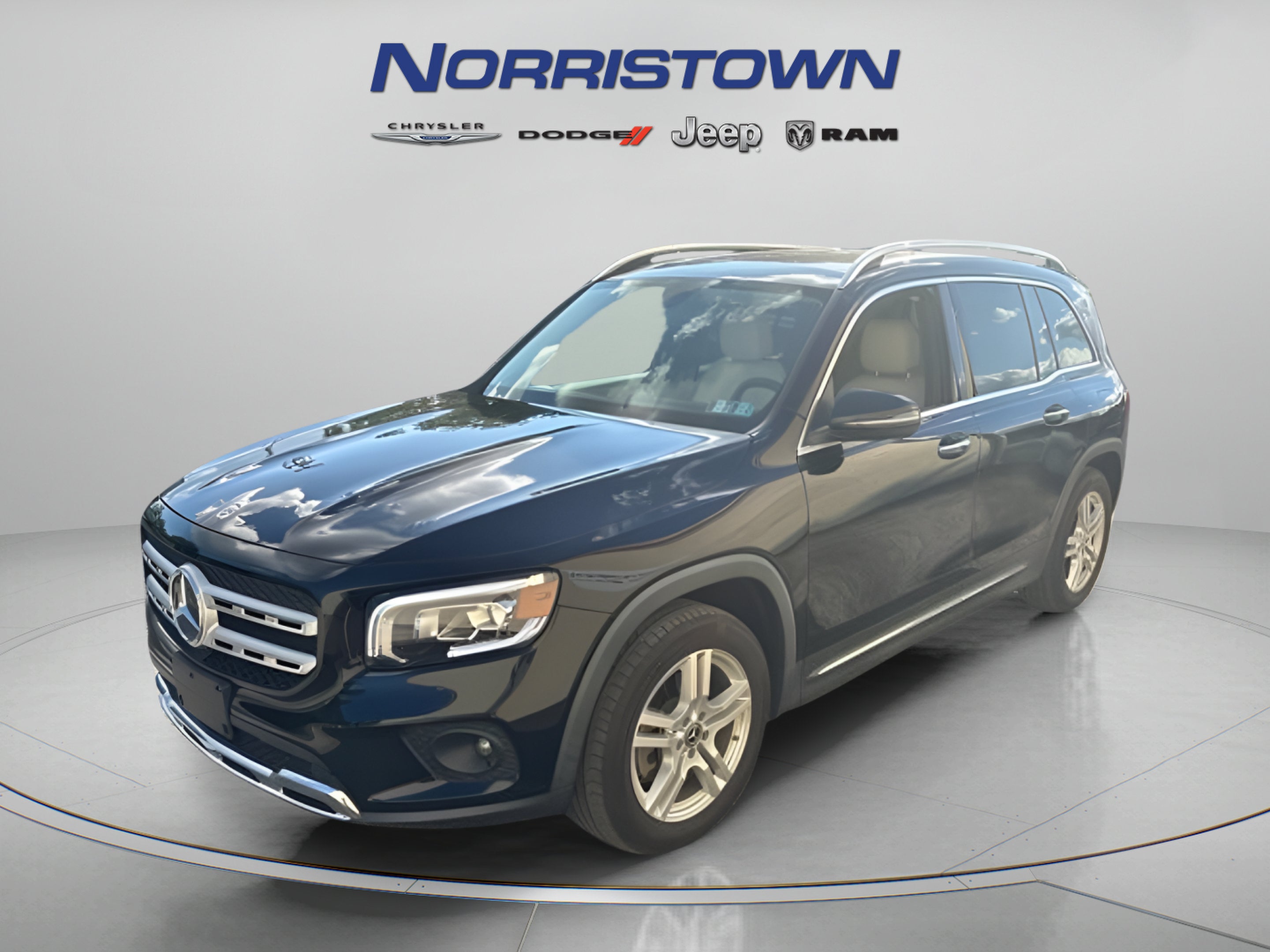 2023 Mercedes-Benz GLB 250 4MATIC®