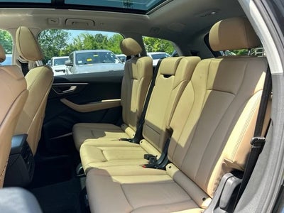 2025 Audi Q7 Premium Plus 55 TFSI quattro Tiptronic