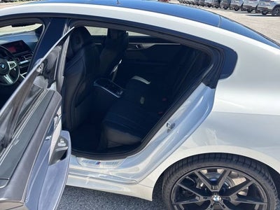 2022 BMW 8 Series M850i