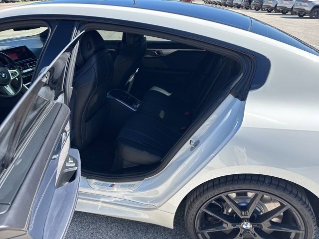 2022 BMW 8 Series M850i