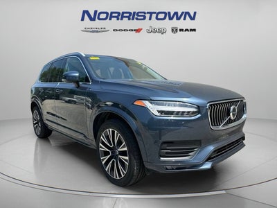 2022 Volvo XC90 T5 Momentum 7 Passenger