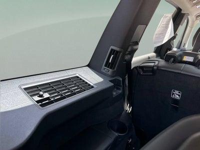 2022 Volvo XC90 T5 Momentum 7 Passenger