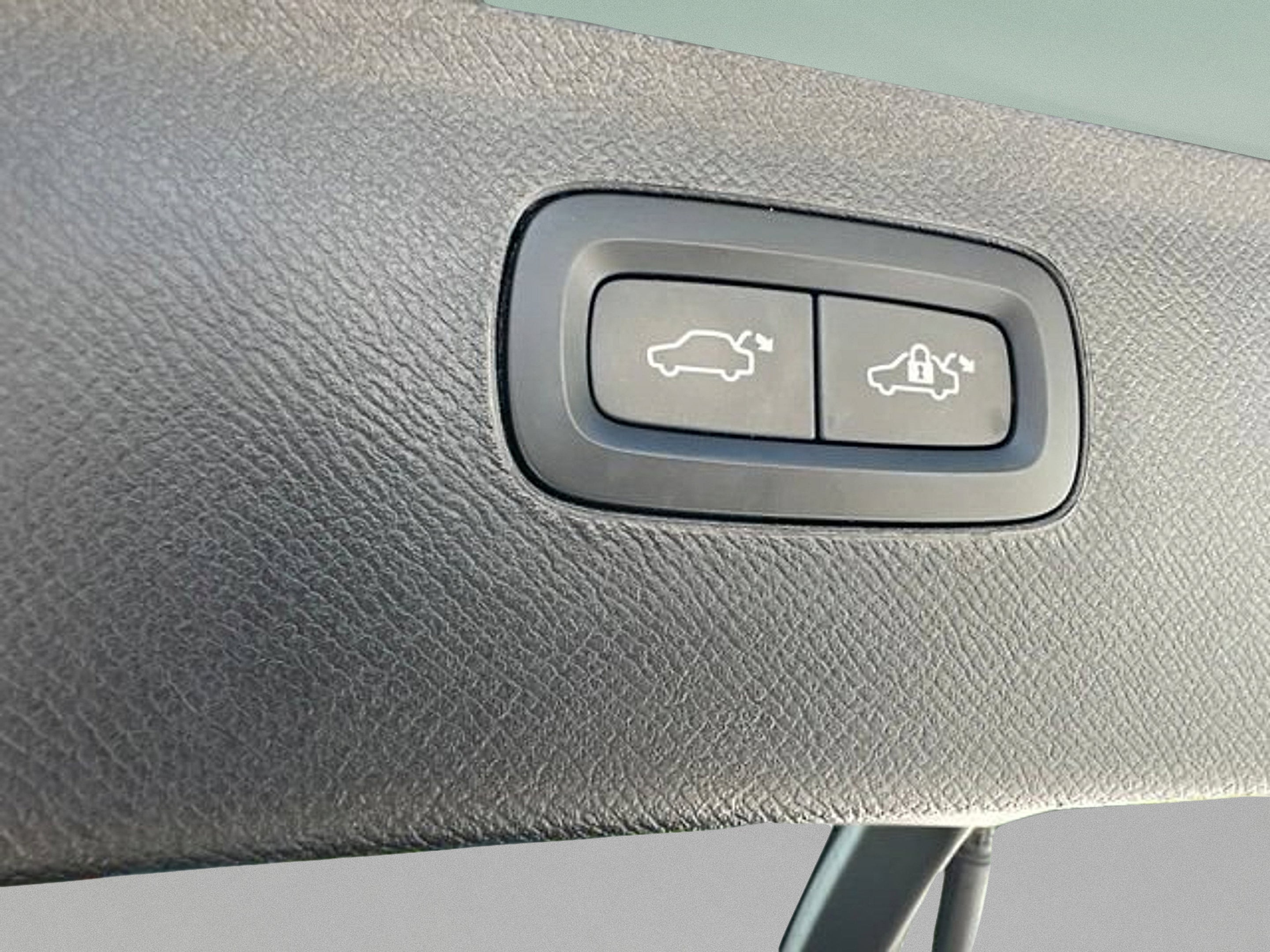 2022 Volvo XC90 T5 Momentum 7 Passenger