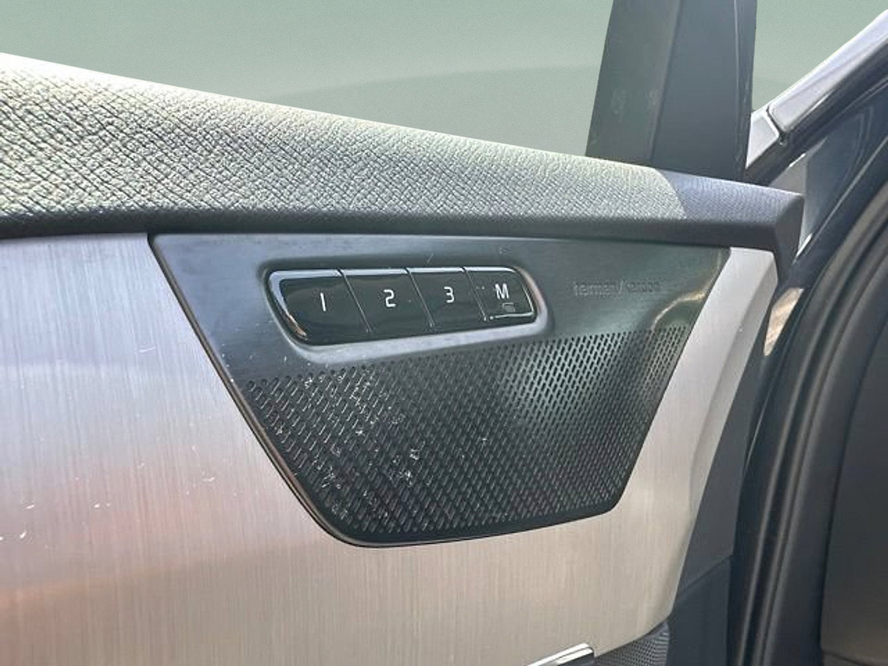 2022 Volvo XC90 T5 Momentum 7 Passenger