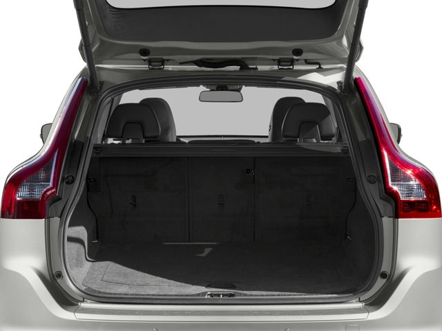 2016 Volvo XC60 T6 Platinum
