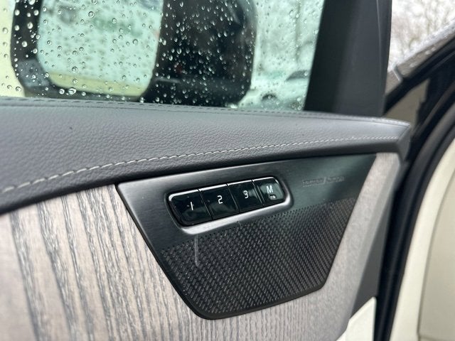 2020 Volvo XC90 T6 Inscription 7 Passenger